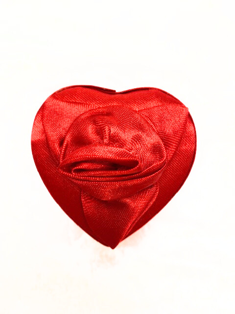 kleine Schmuckdose , Herz , rot, Textil