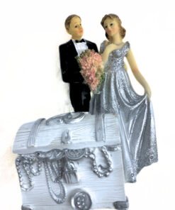 Silberhochzeit Spardose "Brautpaar mit Schatzkiste" mit Glitzer