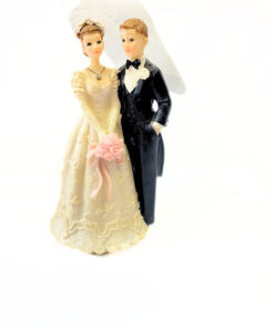 Dekofigur Brautpaar mit Tüllschleier