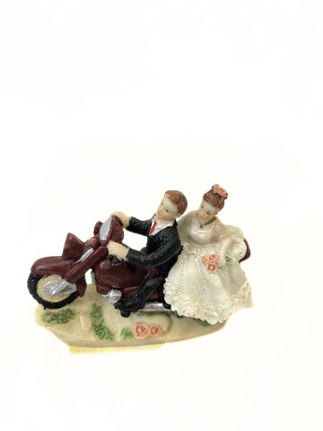 Dekofigur "Hochzeitspaar auf Motorrad"